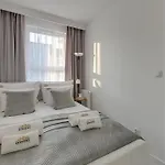 Portovo Riverside By Downtown Apartment *
