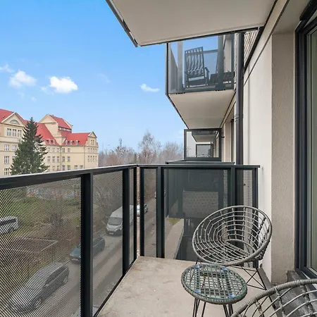 Апартаменты Portovo Riverside By Downtown Гданьск