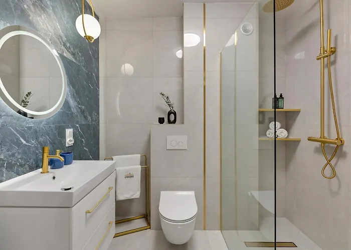 Portovo Riverside By Downtown Apartmán